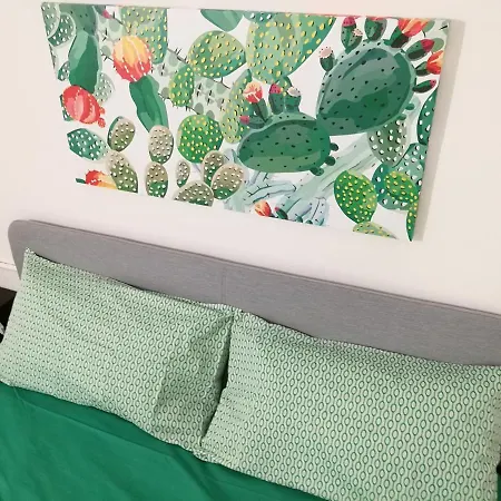 Zuccarelli Center Apartment