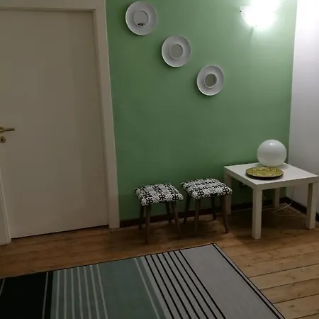 Zuccarelli Center Apartment